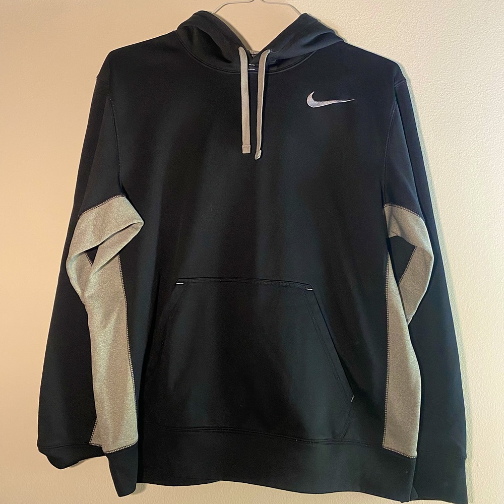 Nike Therma-Fit Black Hoodie